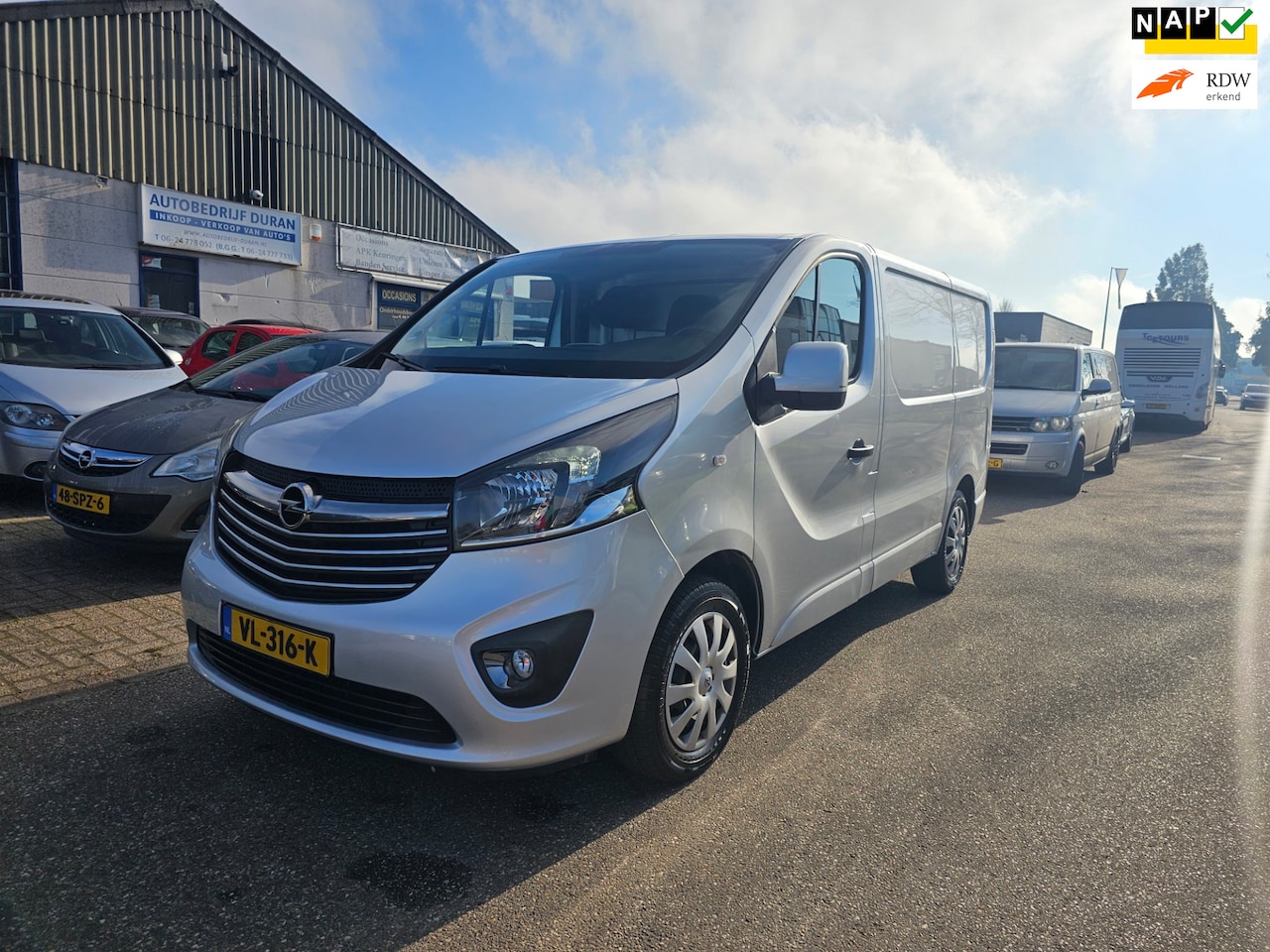 Opel Vivaro - 1.6 CDTI L1H1 Sport EcoFlex NAV.+ Airco Bj:2015 NAP! - AutoWereld.nl