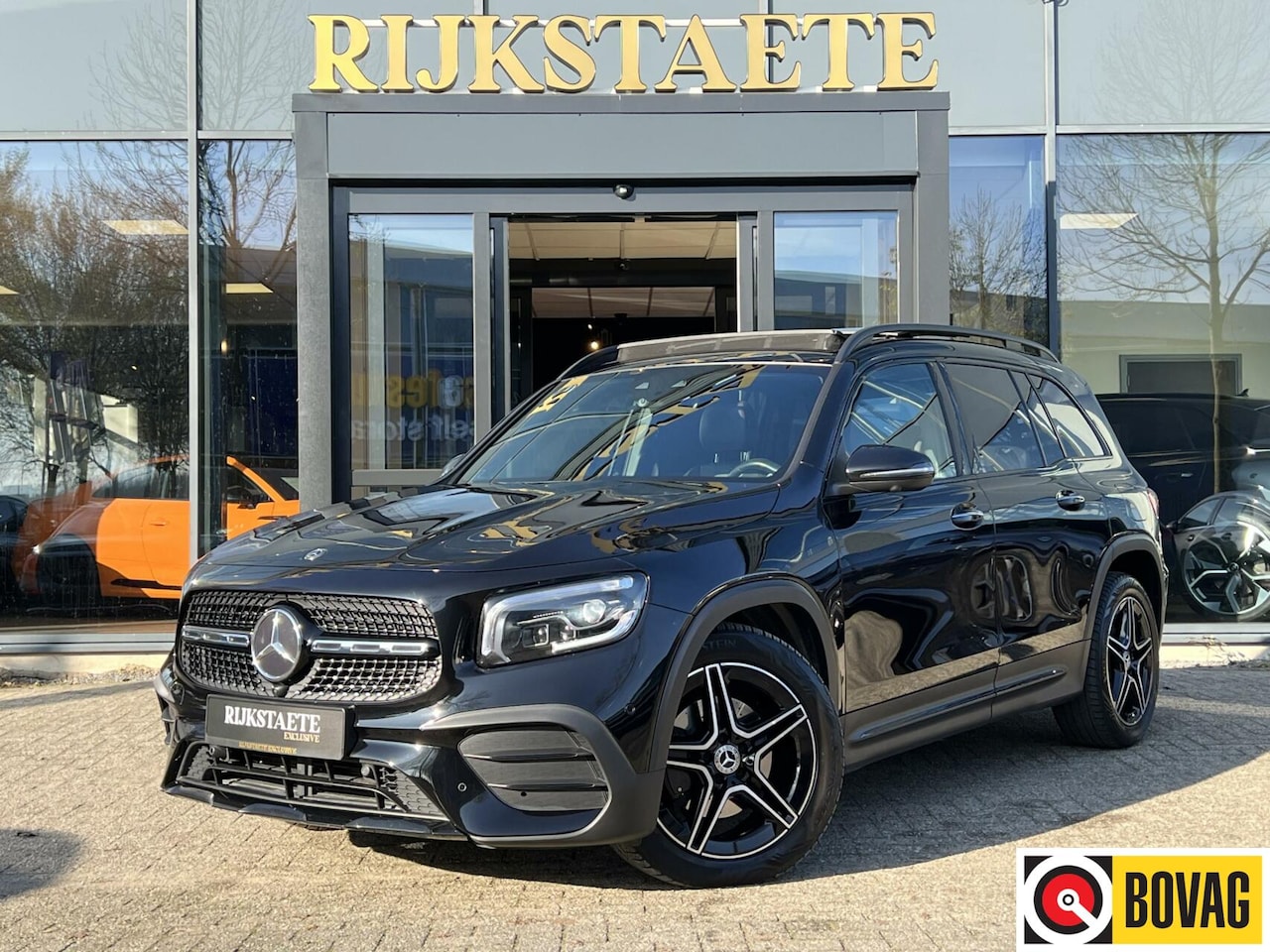 Mercedes-Benz GLB - -klasse 200d AMG|PANO|360°|BURMESTER|MASSAGE|19' - AutoWereld.nl