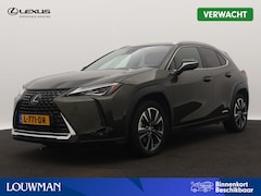 Lexus UX - 250h Preference Line | Navigatie | Camera | LM velgen | Parkeersensoren |