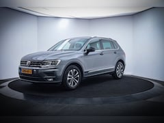 Volkswagen Tiguan - 1.5TSI COMFORT Line Business CAMERA/CARPLAY/ACC/LANE ASSIST/DAB+/NAVI/PDC V+A/LMV