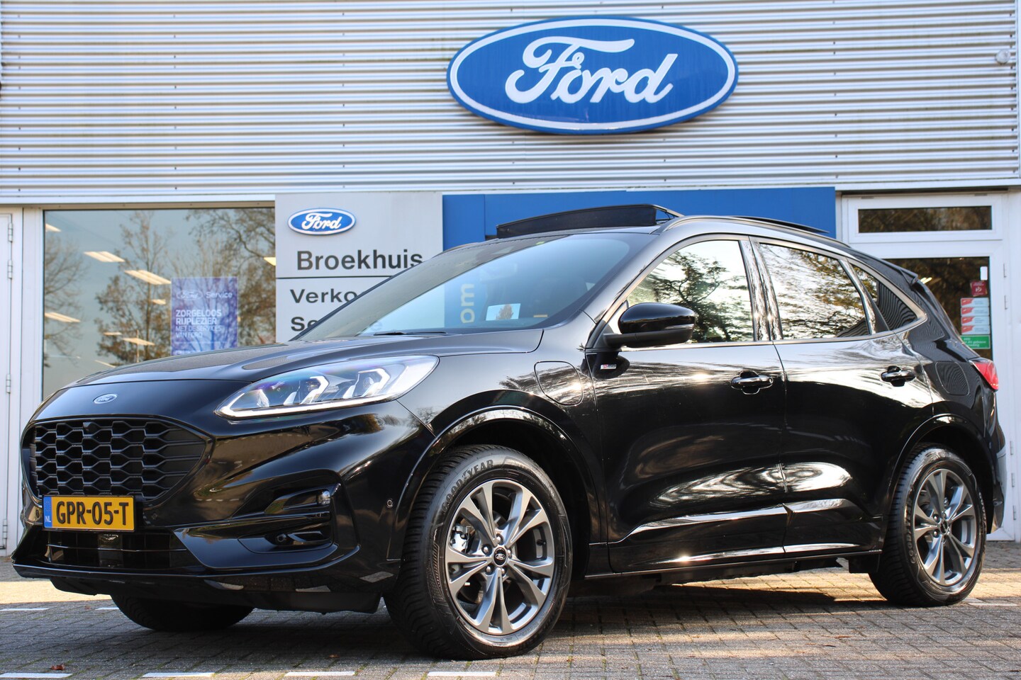 Ford Kuga - 2.5 PHEV ST-LINE X | PANODAK | HEAD-UP | CAMERA | CLIMA | NAVI | ADAPT. CRUISE | ELEKT. ST - AutoWereld.nl