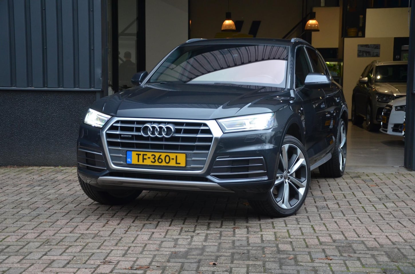 Audi Q5 - 2.0TFSI|Quattro|S-line|21inch|Carplay|DCC|Cruise - AutoWereld.nl