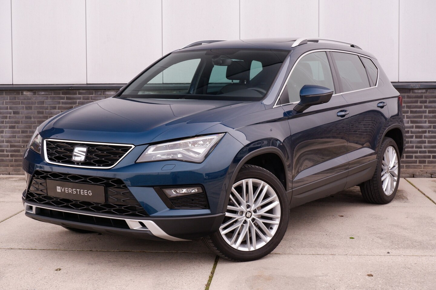 Seat Ateca - 1.5 TSI Xcellence | Panorama | LED | Navi | Alcantara | Camera | Carplay | Climate - AutoWereld.nl