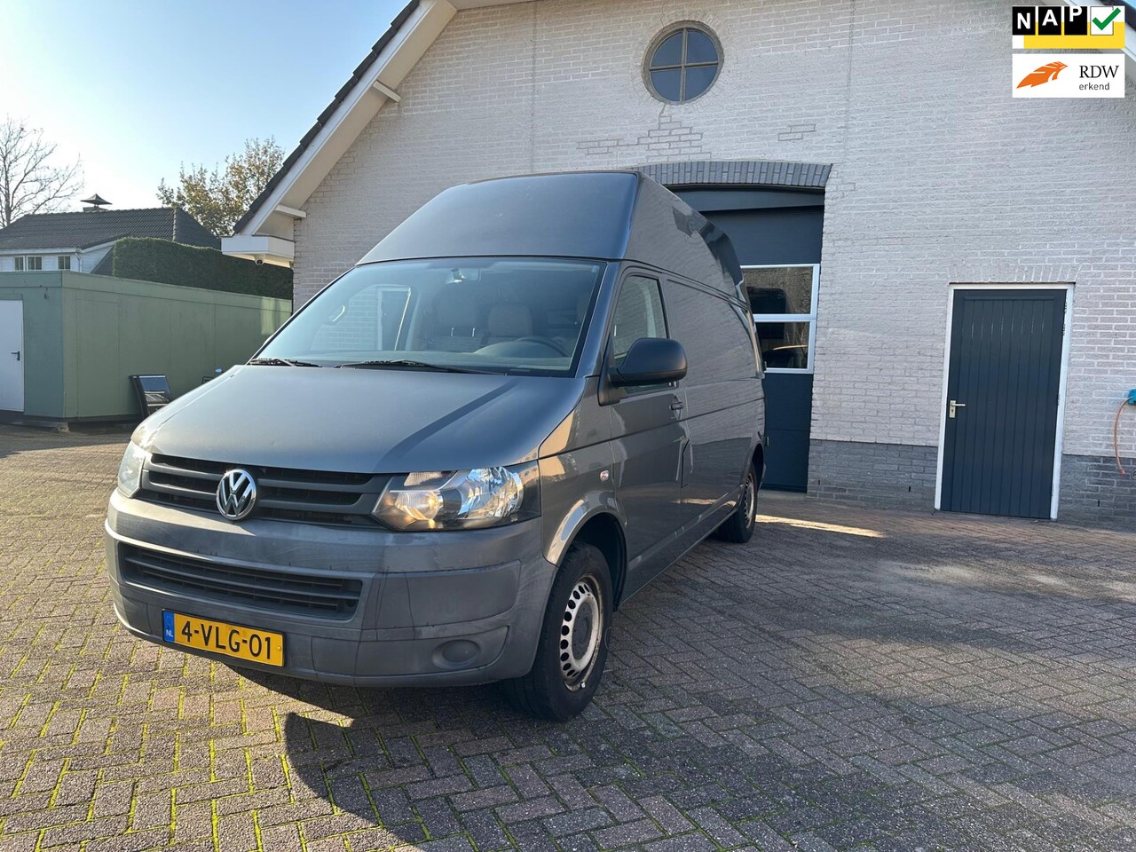 Volkswagen Transporter - 2.0 TDI L2H3 origineel hoogdak - AutoWereld.nl