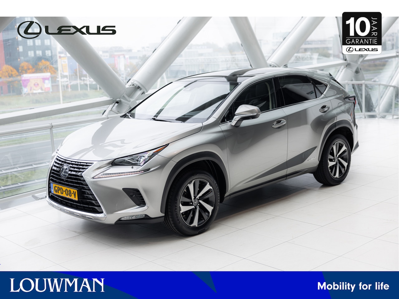 Lexus NX - 300h AWD President Line Limited | Mark Levinson | Panoramadak | Stoelgeheugen | - AutoWereld.nl