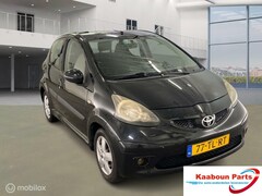 Toyota Aygo - 1.0-12V Sport Automaat