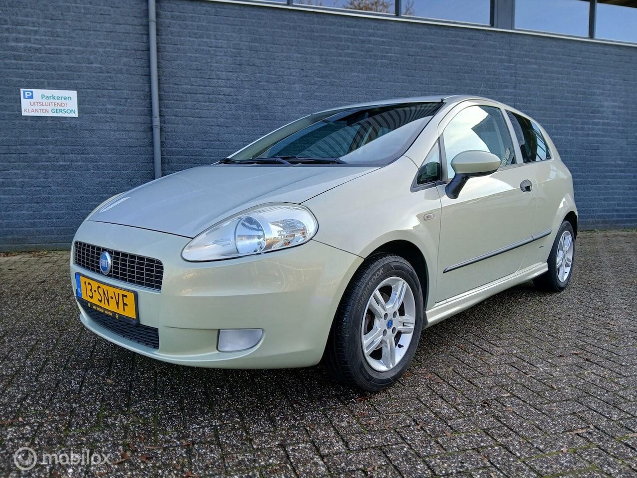 Fiat Punto - 1.2 Airco/Apk 09-'25 - AutoWereld.nl