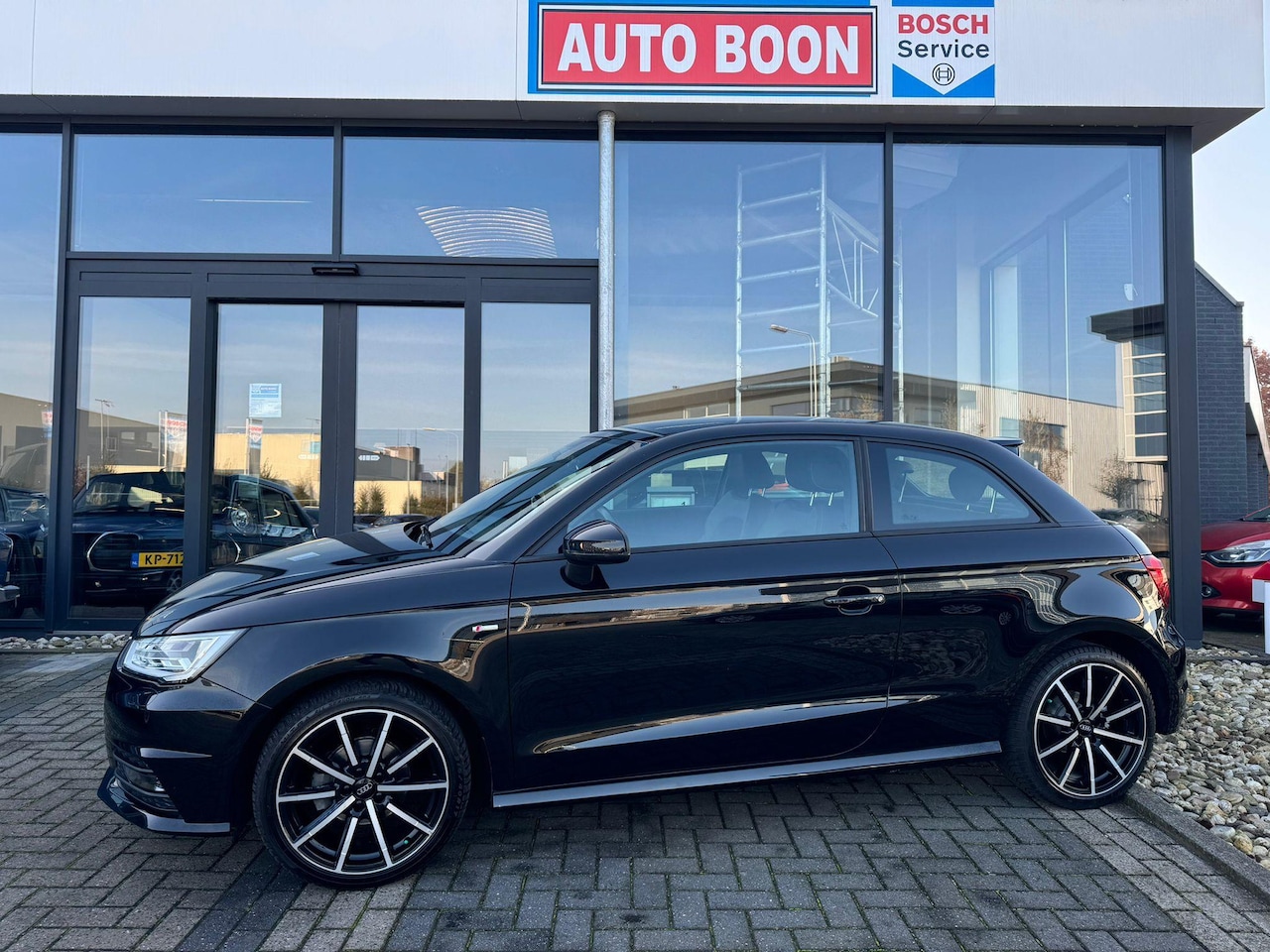 Audi A1 - 1.0 95PK SPORT : S-LINE INT. & EXT. - XENON - PDC - LMV - NL AUTO - KM=NAP - AutoWereld.nl