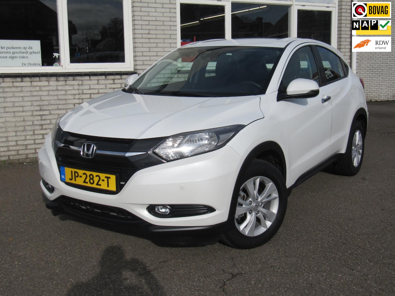 Honda HR-V - 1.5 i-VTEC Elegance 1.5 i-VTEC Elegance - AutoWereld.nl