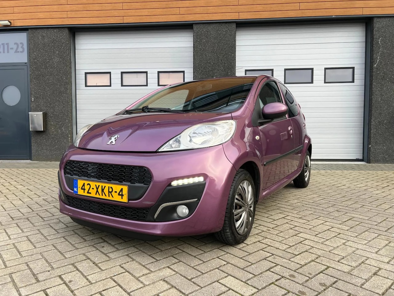 Peugeot 107 - 1.0 Active 1.0 Active - AutoWereld.nl