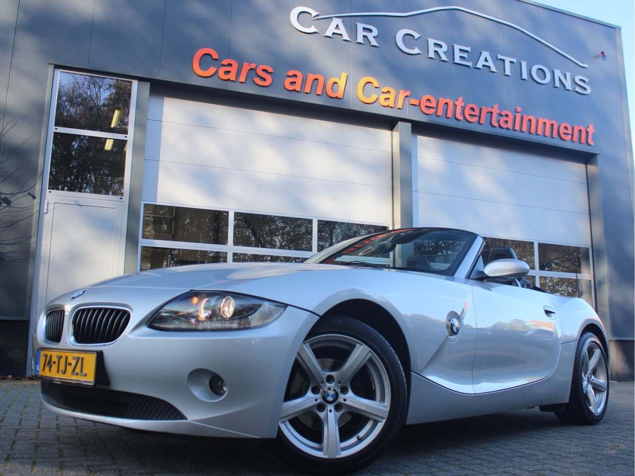 BMW Z4 Roadster - 2.2i S Cruise Navigatie Titansilver Youngtimer - AutoWereld.nl