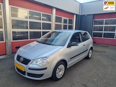 Volkswagen Polo - 1.4-16V Optive met ruilmotor +/- 130000 km