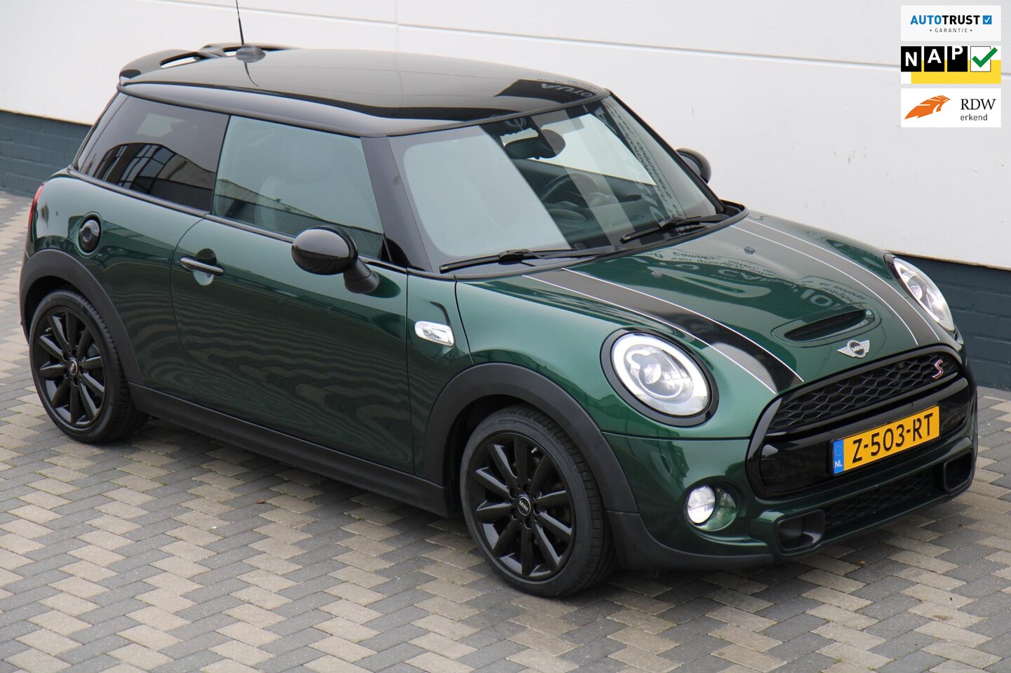 MINI Cooper S - 2.0 192PK Navi LED Cruise PDC Zeer Luxe !! - AutoWereld.nl