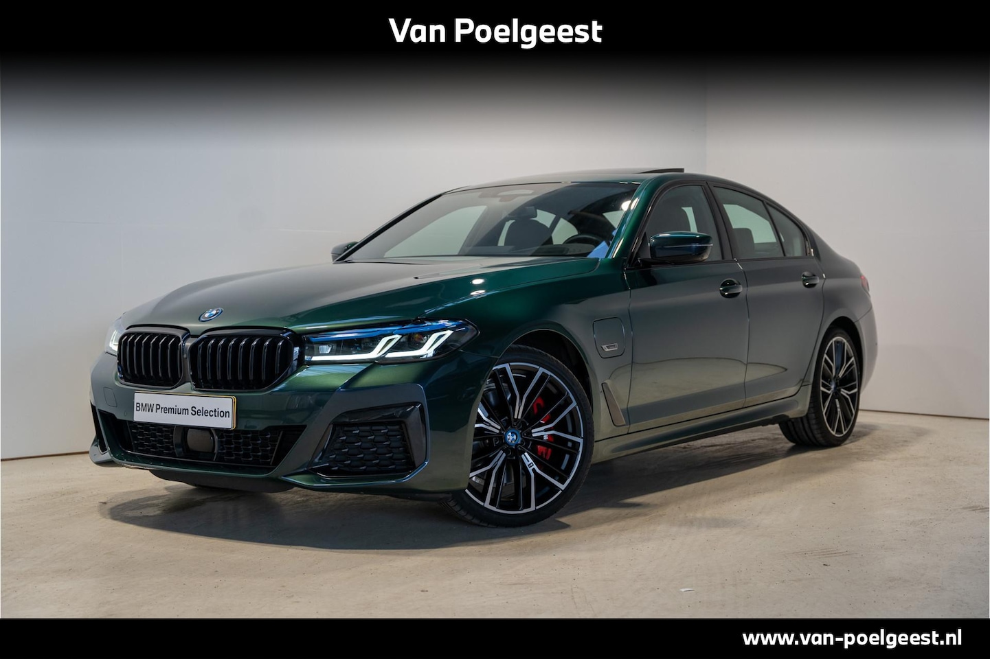 BMW 5-serie - Sedan 530e Business Edition Plus M Sportpakket Pro Individual Aut. - - AutoWereld.nl