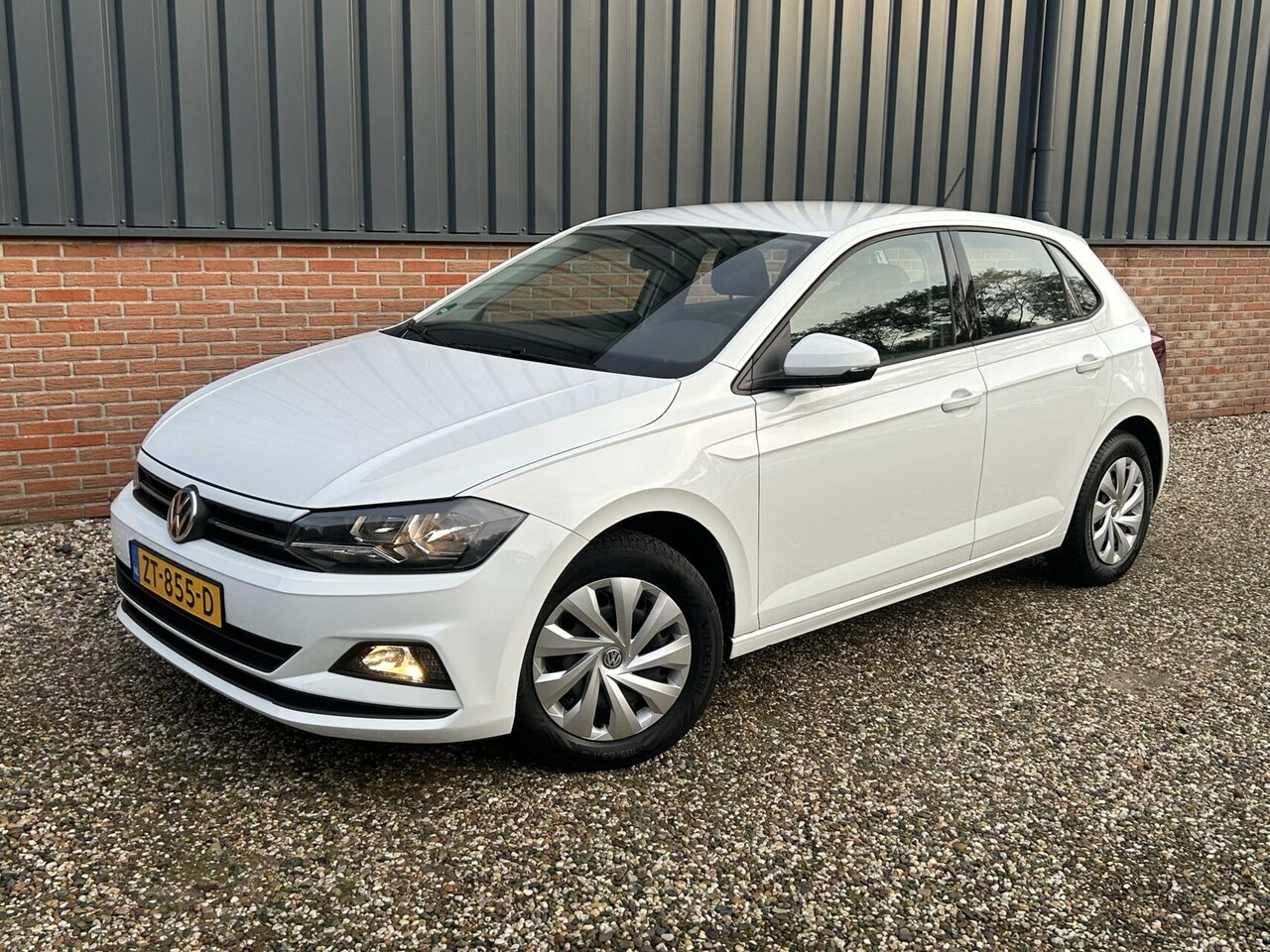 Volkswagen Polo - 1.0 TSI Comfortline/Navigatie/Camera/Trekhaak - AutoWereld.nl