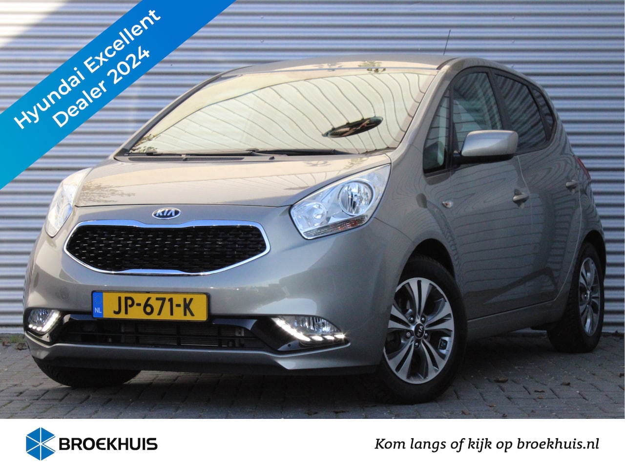 Kia Venga - 1.6 CVVT DynamicPLusLine Automaat | Navigatie | 100% Dealer Onderhouden! Climate Control | - AutoWereld.nl