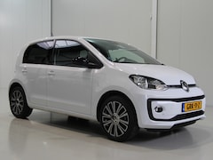 Volkswagen Up! - 1.0 Active 5drs. Clima | Apps