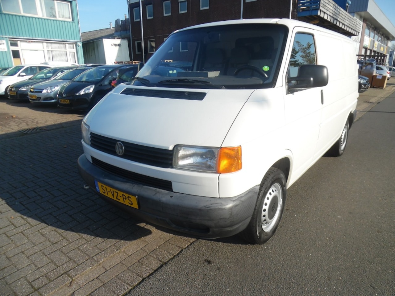 Volkswagen Transporter - 1.9 d apk 5.25 1.9 TD 292 T800 3plaatsen - AutoWereld.nl