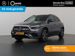 Mercedes-Benz GLA-Klasse - 180 Star Edition AMG Line Winterpakket | Night pakket | Panoramadak | Trekhaak | Keyless g