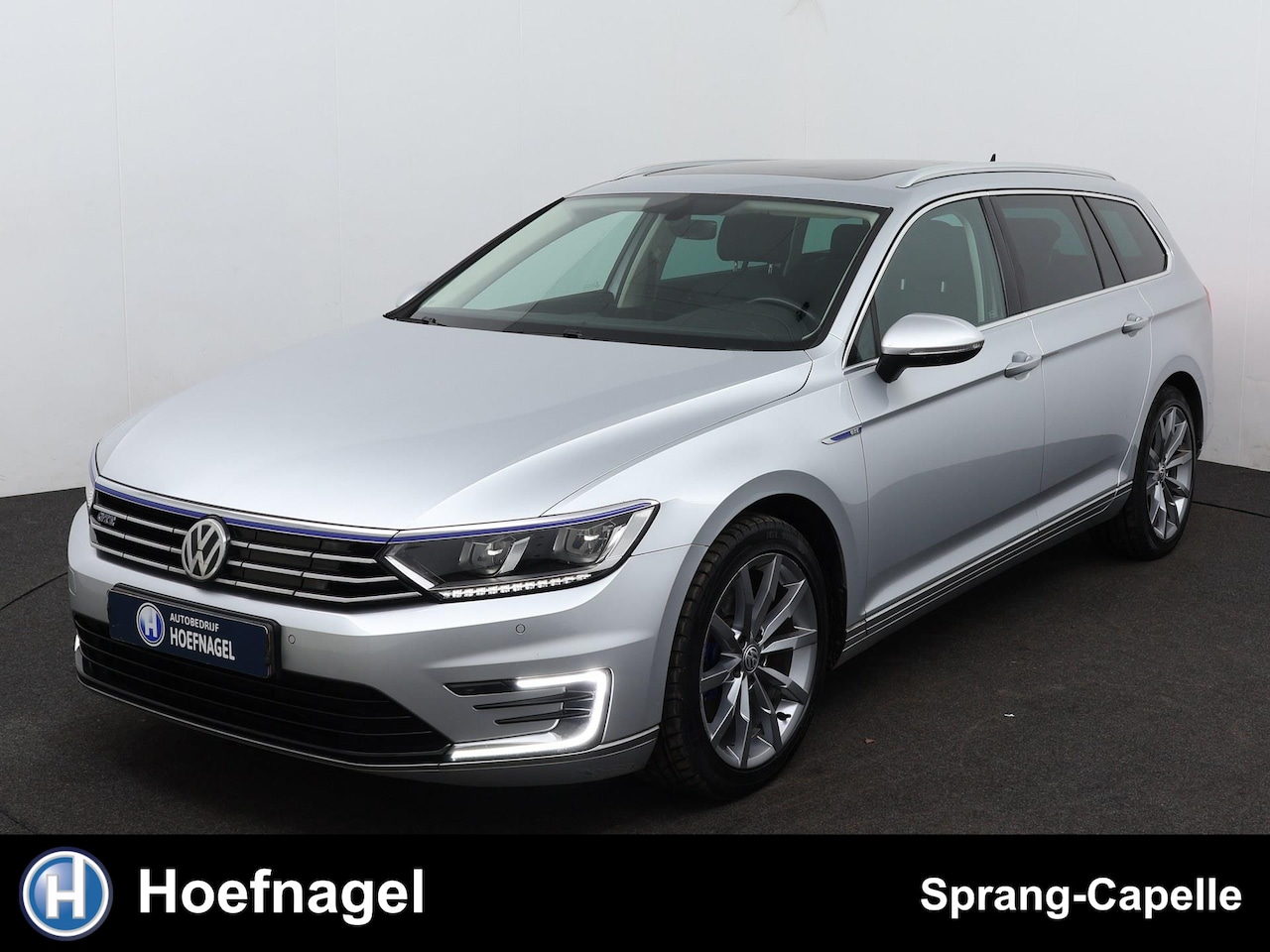 Volkswagen Passat Variant - 1.4 TSI GTE Connected | Pano | ACC | Stoelverw. - AutoWereld.nl