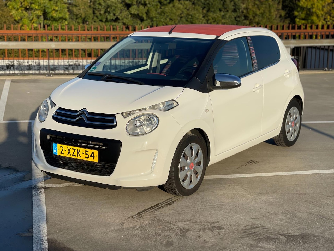 Citroën C1 - 1.0 e-VTi Airscape Feel | Navi | Airco | Camera | NAP - AutoWereld.nl