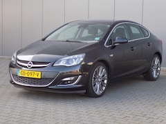 Opel Astra - 1.4 Turbo Sport +