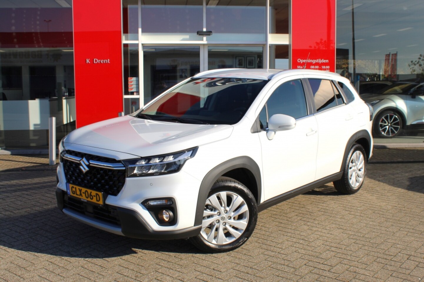 Suzuki S-Cross - 1.4 Boosterjet Select Smart Hybrid | Sensoren v/a | Stoelverwarm - AutoWereld.nl