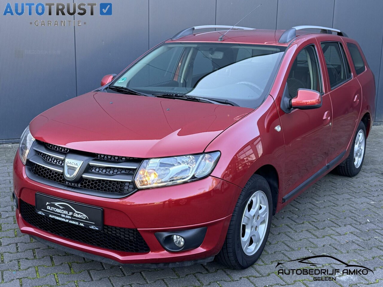 Dacia Logan MCV - 0.9 TCe Prestige / CRUISE. / NAV. / DAKRAILS / AC / GARANTIE - AutoWereld.nl