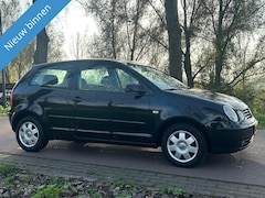 Volkswagen Polo - 1.2-12V Sportline AIRCOAPKKOOPJE