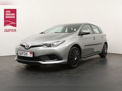 Toyota Auris - BWJ 2016 1.3 100 PK Now CLIMA / PDC / BLUETOOTH / MULTIMEDIA / MULTIFUNCT.STUUR. / 6 VERSN