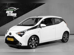 Toyota Aygo - 1.0 VVT-i x-play 5drs | Apple Carplay & Android Auto