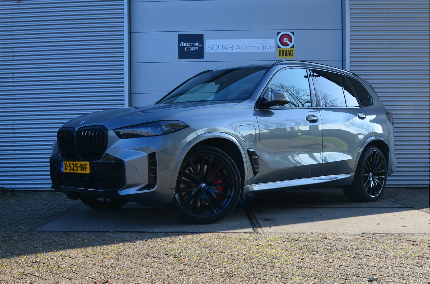 BMW X5 - xDrive50e Launch Edition Pano, Leder, 22", M Sport Pro, Harman Kardon! - AutoWereld.nl