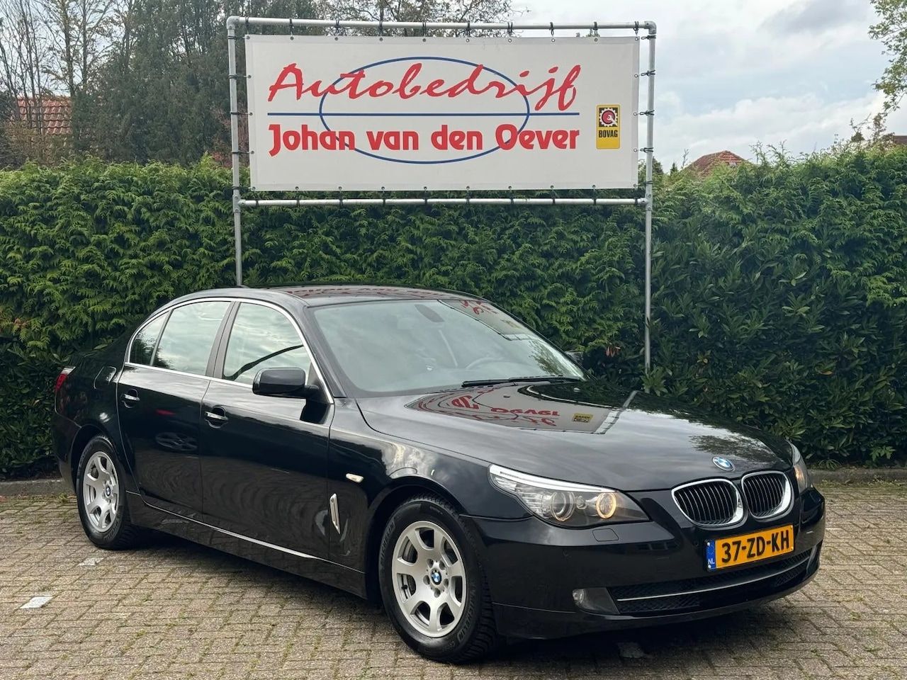 BMW 5-serie - 523i Business Line|NL-Auto|Automaat|Leder - AutoWereld.nl