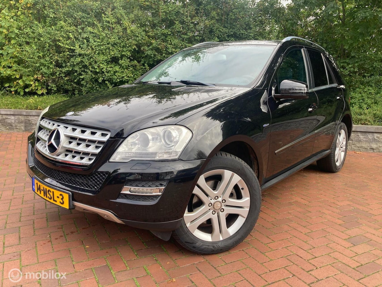 Mercedes-Benz M-klasse - 300 CDI BlueEFFICIENCY NIEUWE APK KEURING - AutoWereld.nl