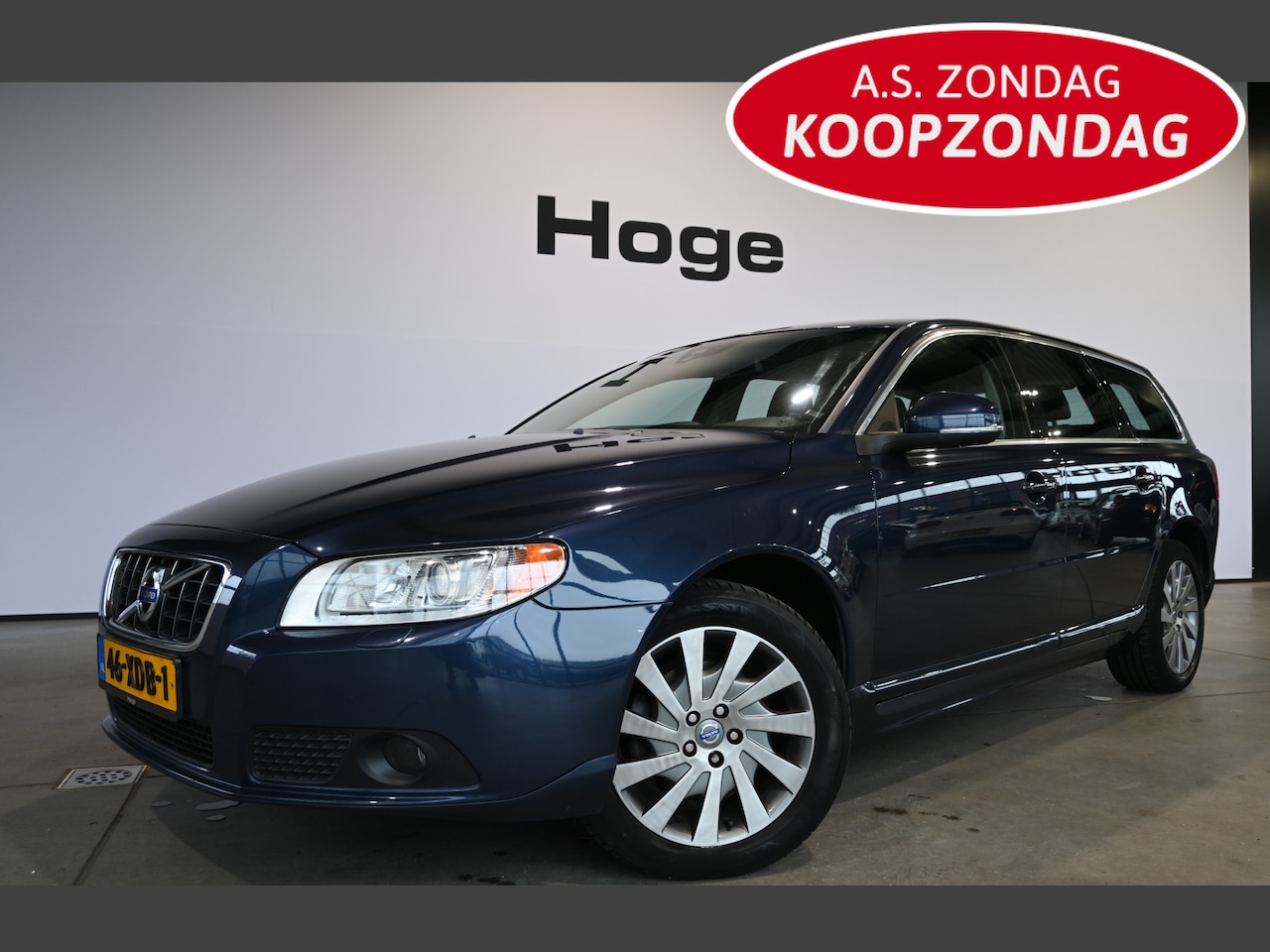 Volvo V70 - 1.6 T4 Limited Edition Automaat Ecc Navigatie Goed Onderhouden! Inruil Mogelijk! - AutoWereld.nl