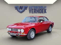 Alfa Romeo 2000 - 2.0 GTV Bertone - Veel reserve onderdelen