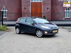 Ford Fiesta - 1.25 Ghia / Airco / Nieuwe Apk / Pdc / Nap / Dealer onderhouden