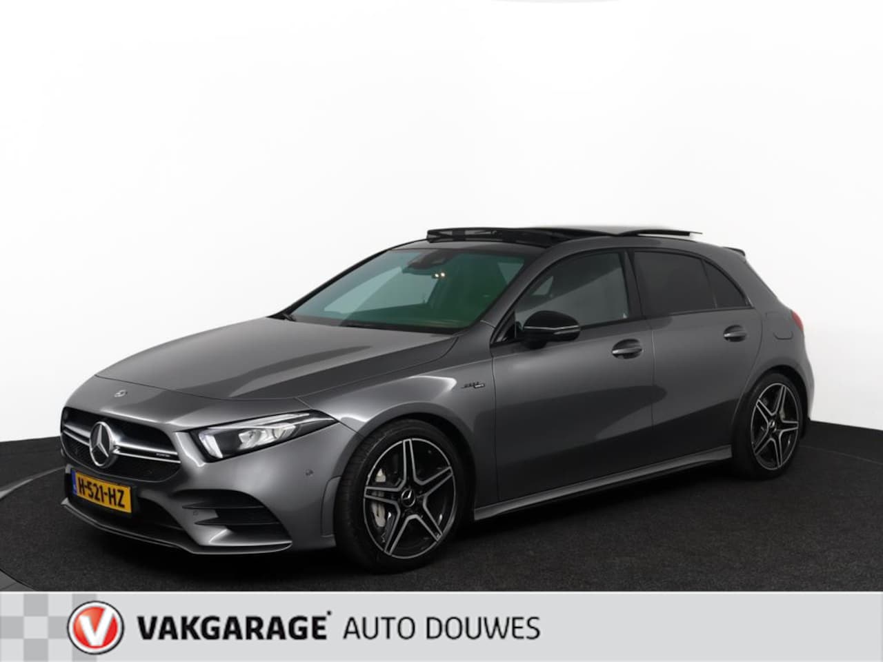 Mercedes-Benz A-klasse - AMG 35 4MATIC Premium Edition 1| Pano |306PK | Automaat |Widescreen - AutoWereld.nl