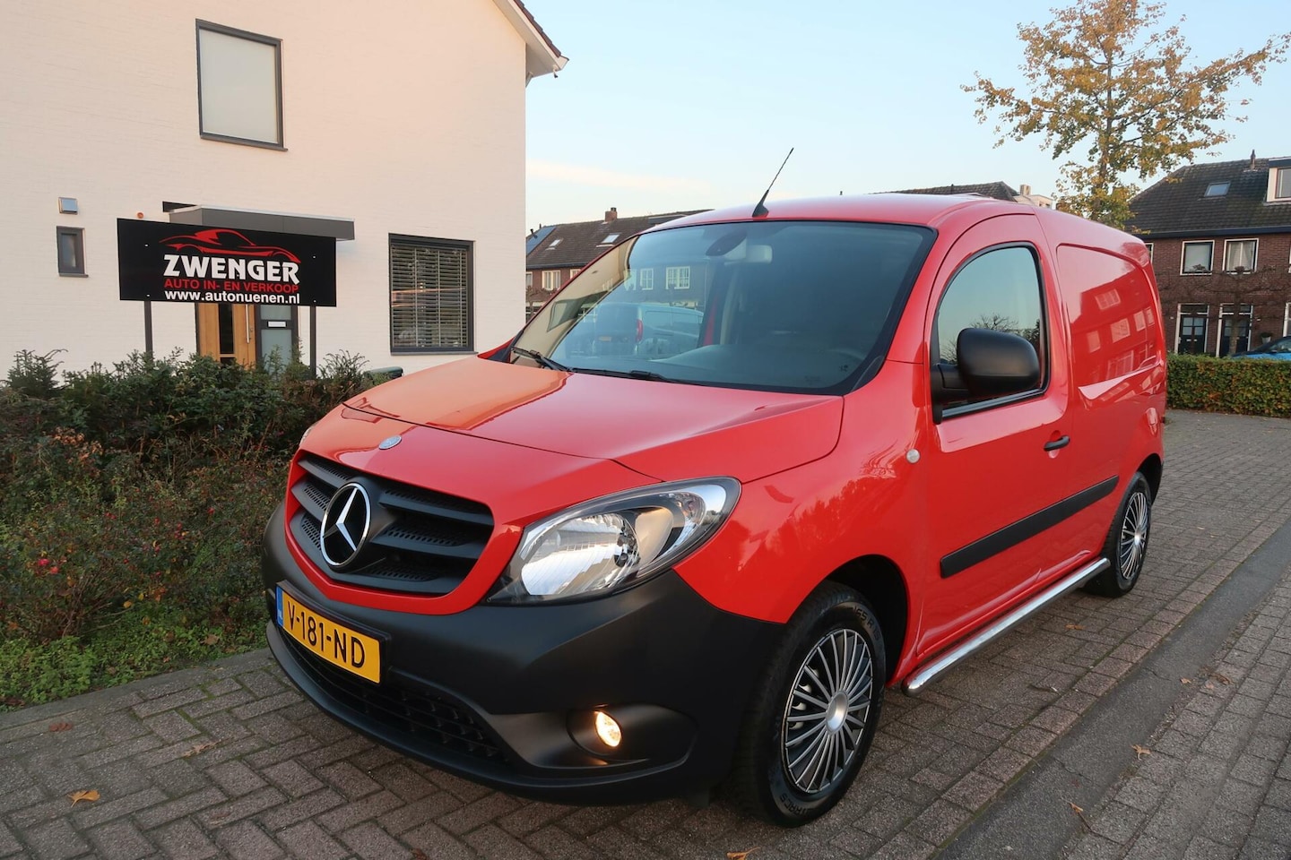 Mercedes-Benz Citan - bestel 112 Benzine AUT|MARGE|NAVIGATIE|CAMERA|CRUISECONTROL|PDC|AIRCO|BLUETOOTH|ZEER MOOI - AutoWereld.nl