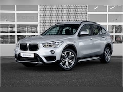 BMW X1 - sDrive18i Executive | Panoramadak | Camera | LED |