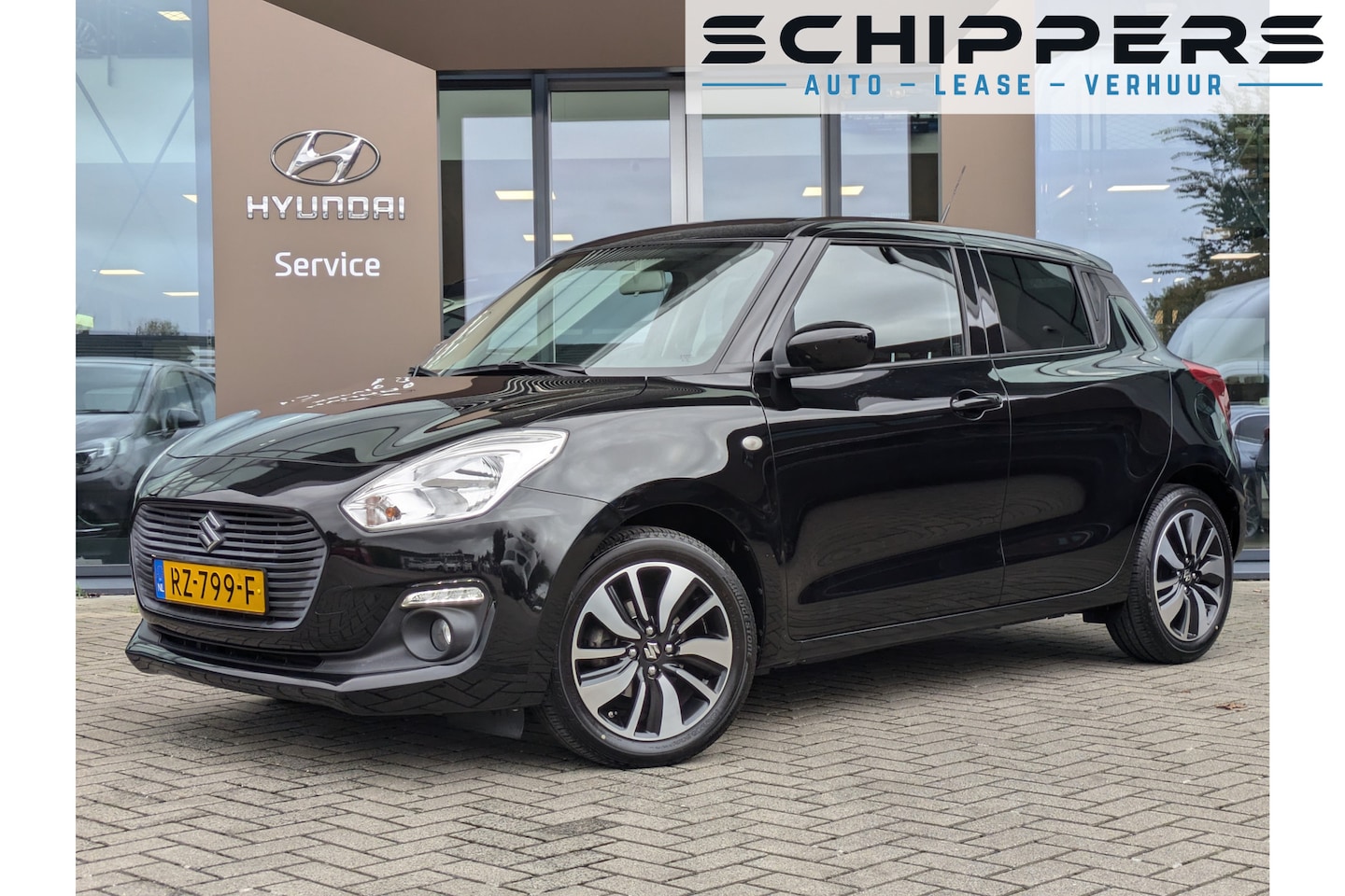 Suzuki Swift - 1.2 Select | Automaat | Navigatie | Cruise Control - AutoWereld.nl