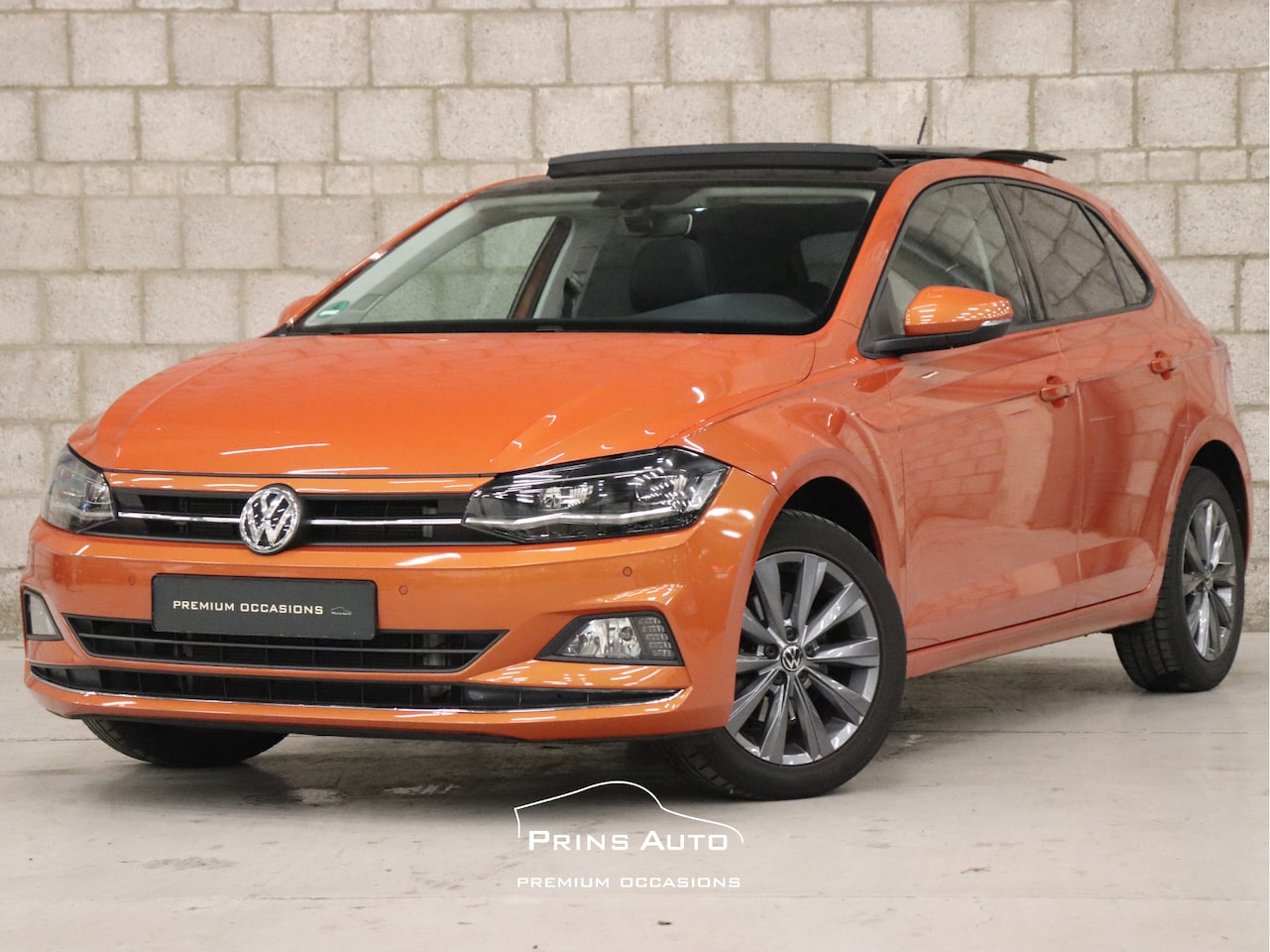 Volkswagen Polo - 1.0 TSI Highline Business R |PANO|VIRTUAL|TREKHAAK|CAMERA|ACC - AutoWereld.nl