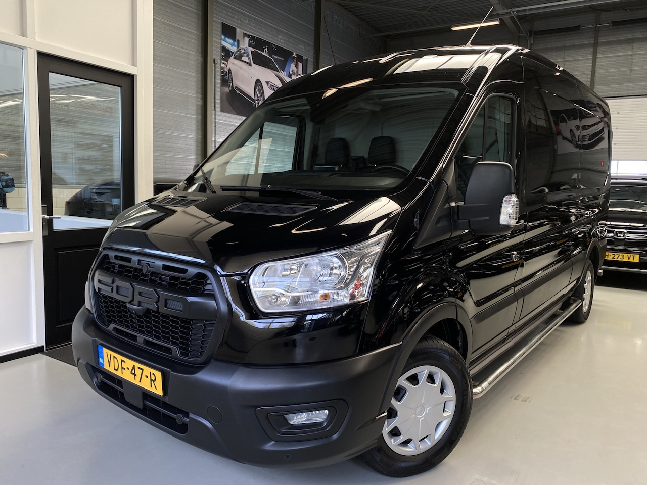 Ford Transit - 330 2.0 TDCI L3H2 Trend Navi, Cruise, Camera, Pdc - AutoWereld.nl