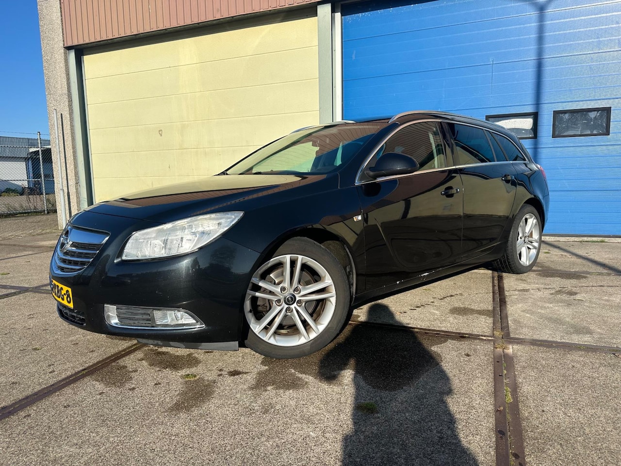 Opel Insignia Sports Tourer - 1.6 T Cosmo Airco! Leder! 220DKM NAP! - AutoWereld.nl