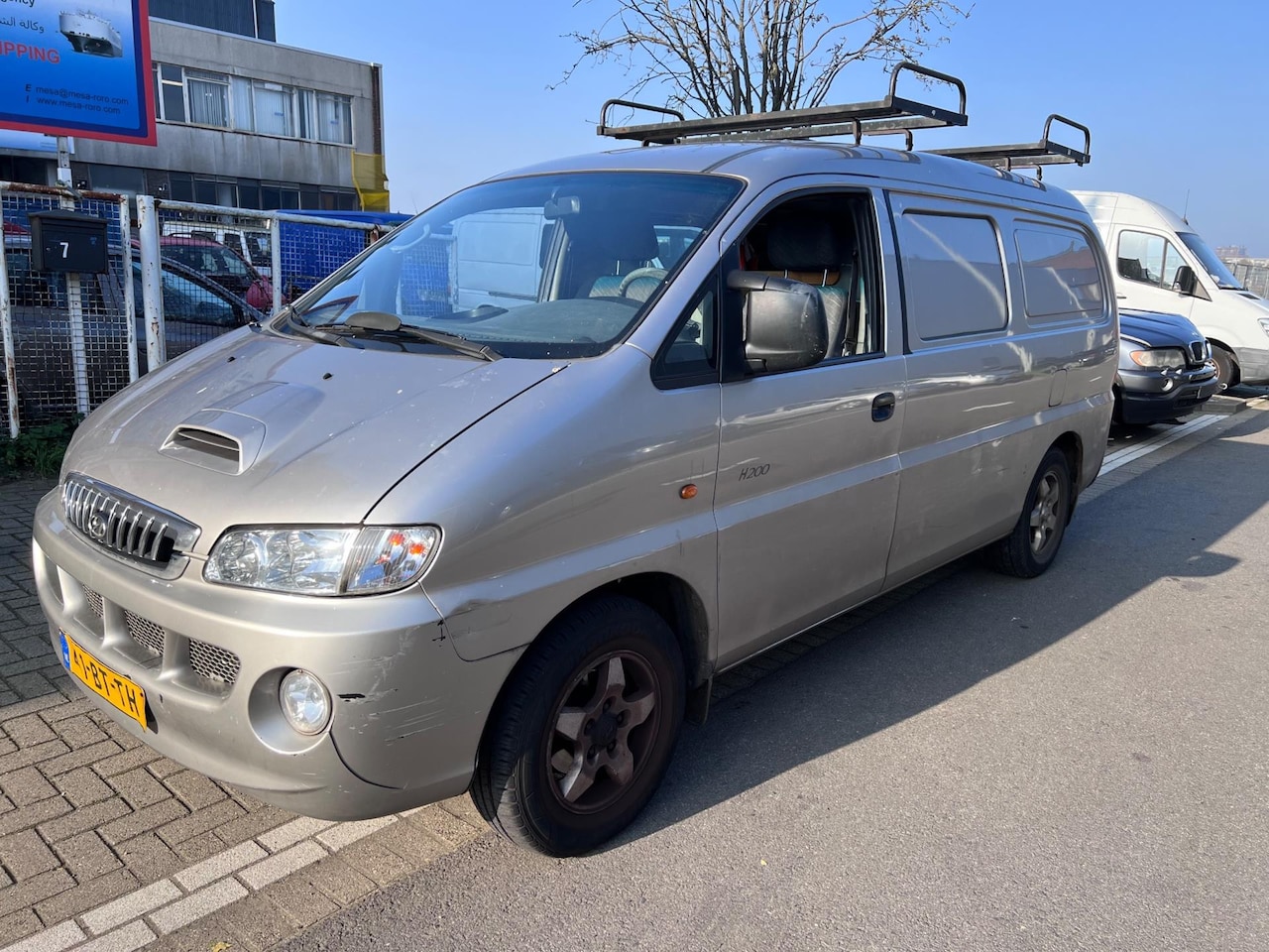 Hyundai H 200 - 2.5 CRDi Luxe lang DC Airco +31641468730 - AutoWereld.nl