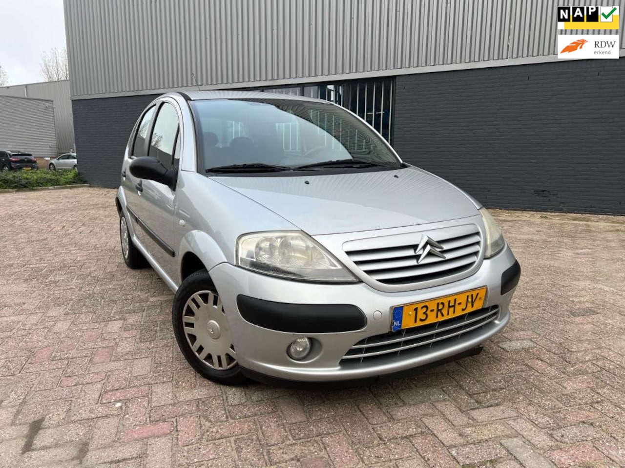 Citroën C3 - 1.4i Différence - NW APK - CRUISE CONTROL - NAP - AutoWereld.nl