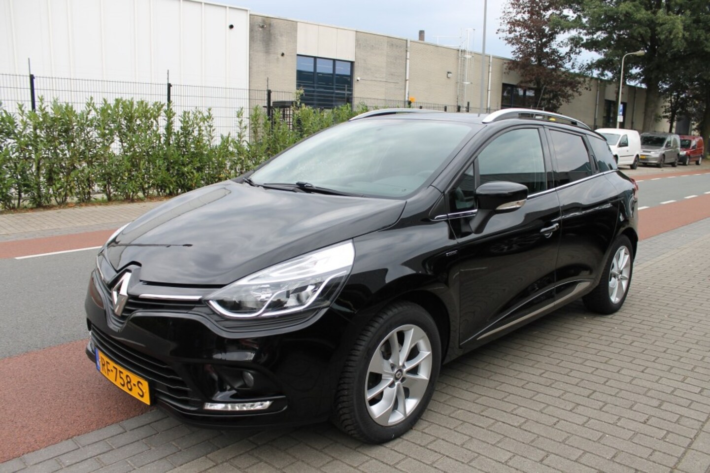 Renault Clio - 0.9 TCe Limited 0.9 Tce Limited - AutoWereld.nl