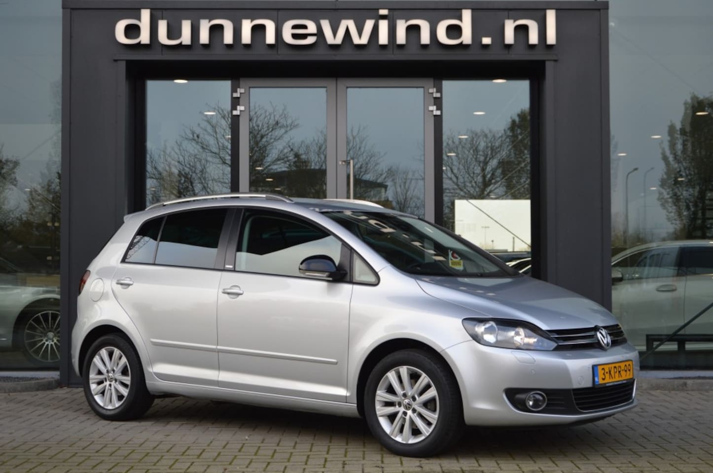 Volkswagen Golf - 1.2 TSI COMFORTLINE trekhaak-cruise control - AutoWereld.nl