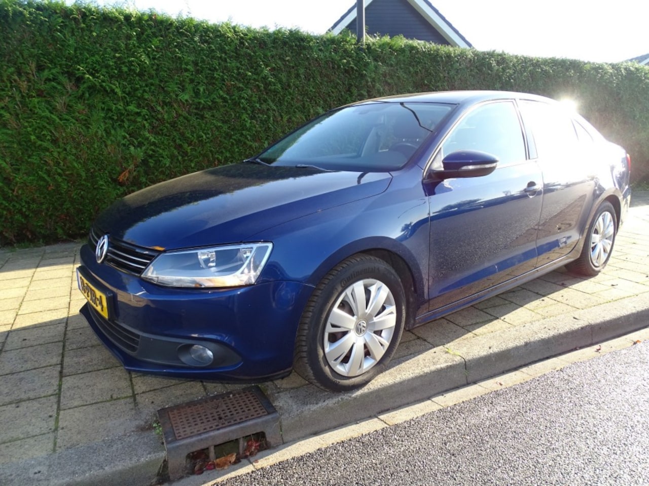 Volkswagen Jetta - 1.2 TSI COMFORTLINE-81560Km-Clima-Cruise-Navi-Blth - AutoWereld.nl