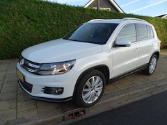 Volkswagen Tiguan - 1.4 TSI SPORTenSTYLE-Automaat-Blth-Navi-Cam-Cruise-Trkh